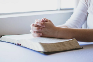 Prayer-over-Bible
